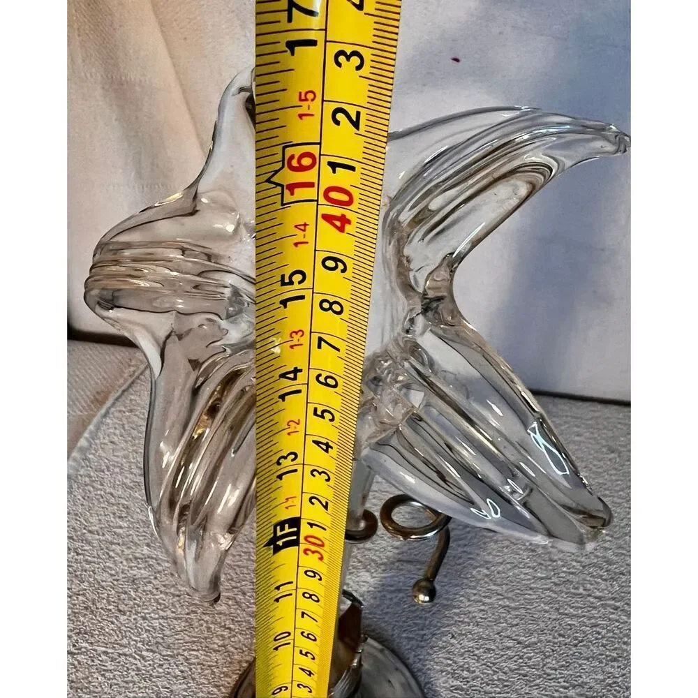 Vintage Mid Century Blown Glass Lily Vase Art In Silver Tone Base
